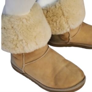 Ugg fold over‎ shortie boots 6